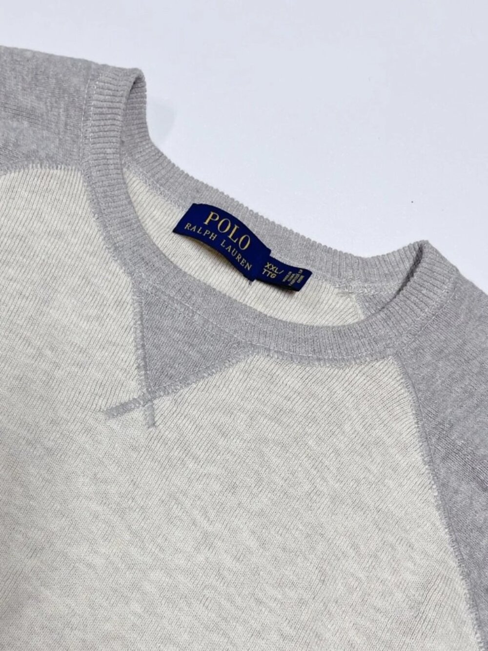 Polo Ralph Lauren Men’s Cream & Light Gray Raglan Sleeve Design Pullover Sweater - Picture 10 of 10